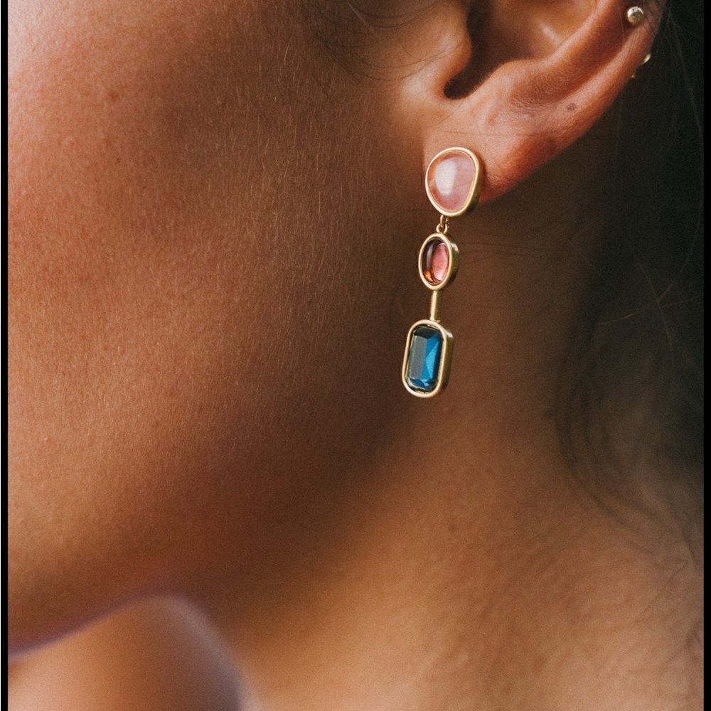Bohemian stud earrings A359